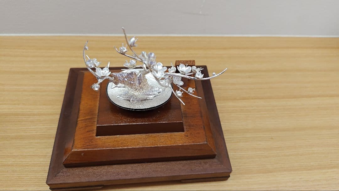 純銀製　梅　光則作　盆栽