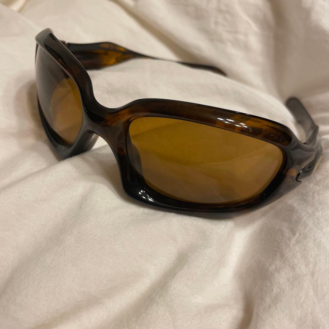 Oakley モンスタードッグ　サングラス　ブラウン