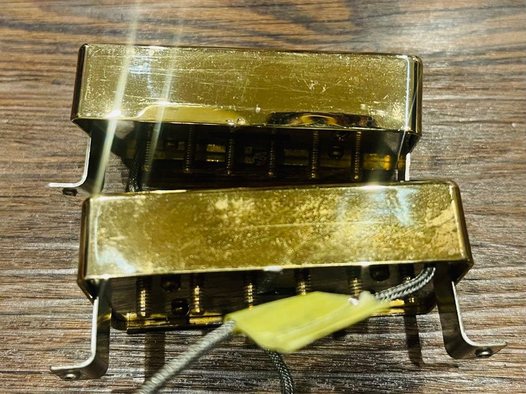 Gibson Custom Shop【Custom Bucker】Gold