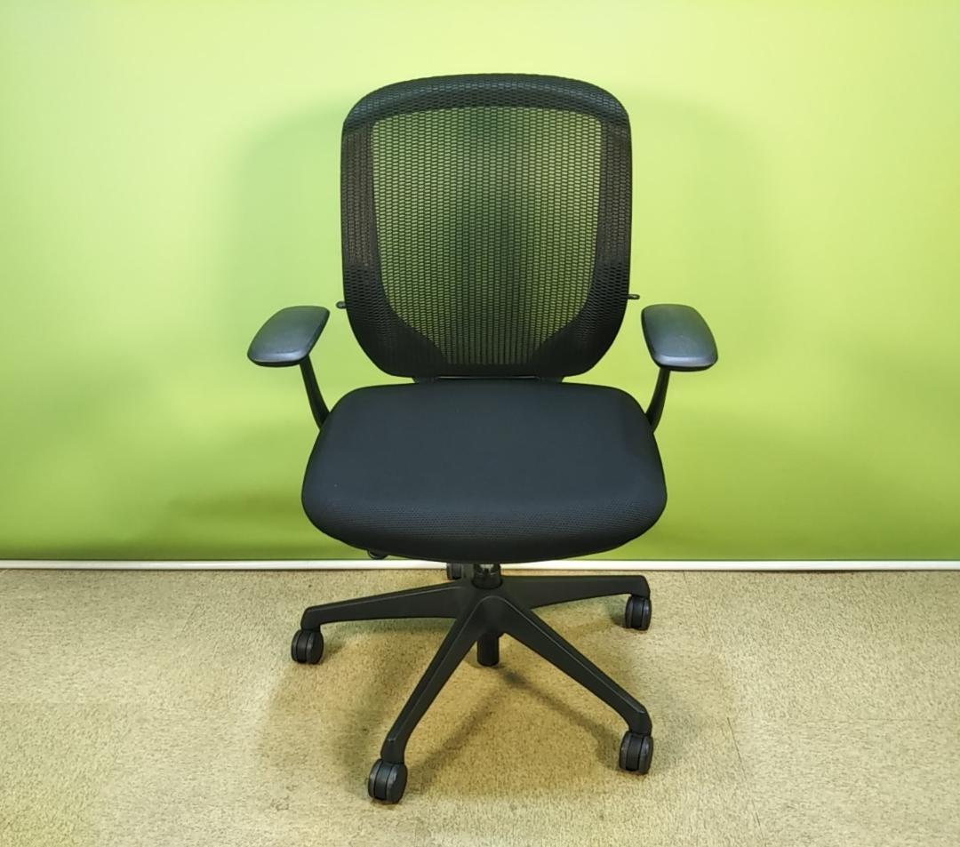 ax　オカムラ　シルフィーチェア　ローバック　固定肘　前傾機能　メッシュ　中古品