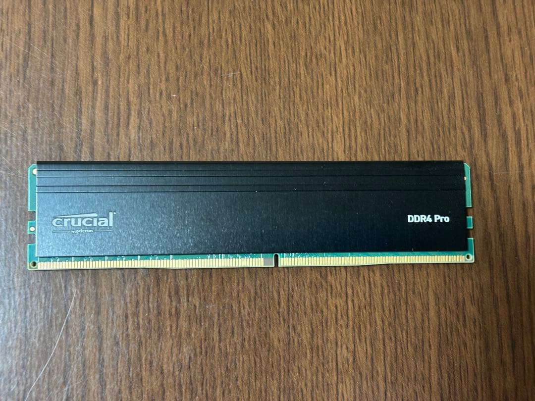 Crucial Pro DDR4 3200 32GBx2枚 64GB 動作確認済