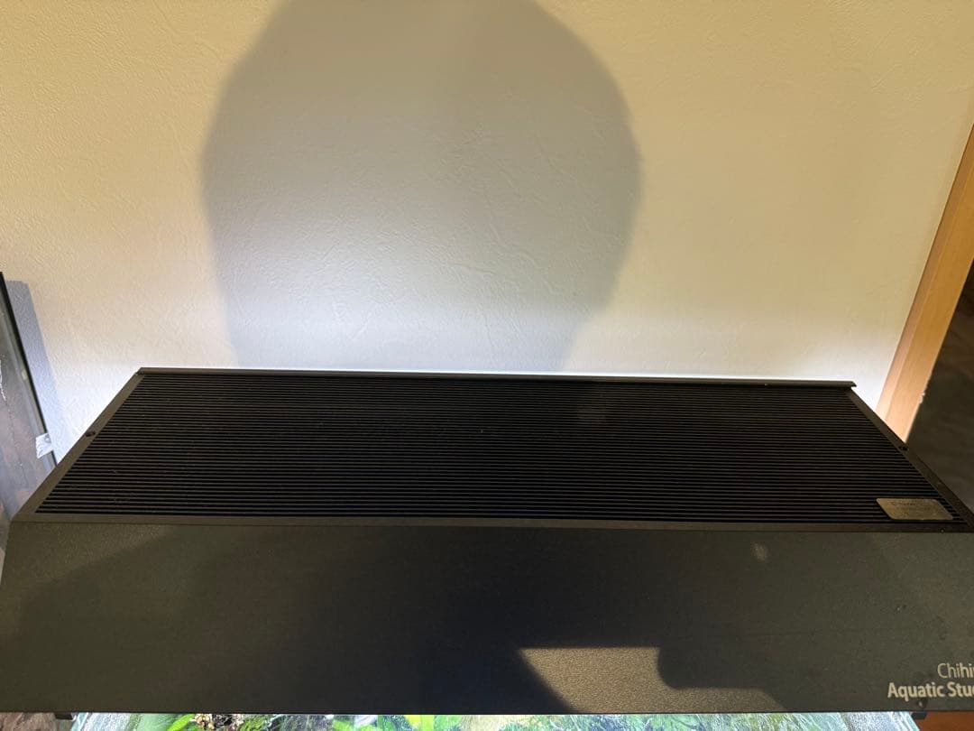 Chihiros WRGB II 45cm シェード付