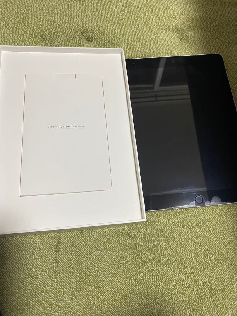 iPad 第9世代　256GB 本体　シルバー