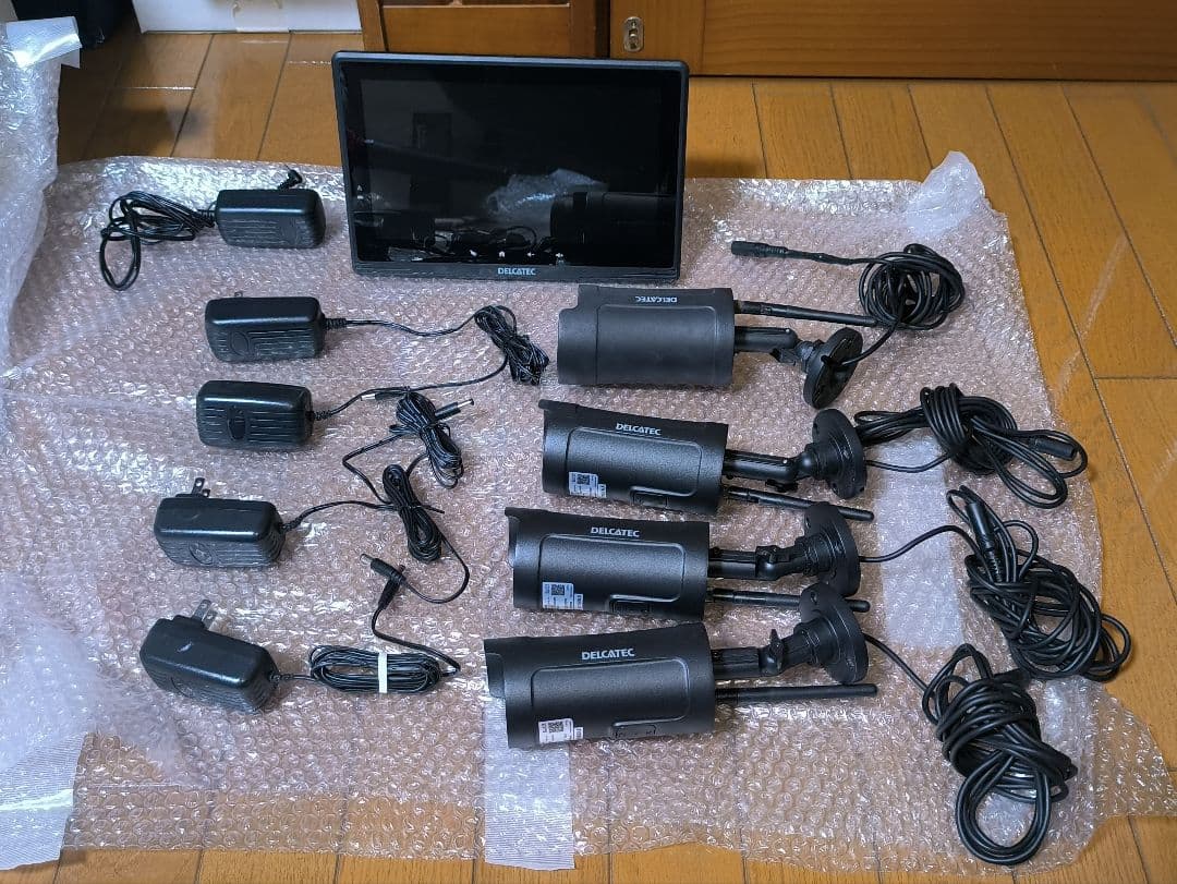 DXアンテナ　ワイヤレスカメラ＆10インチモニターセット＋増設カメラ3台