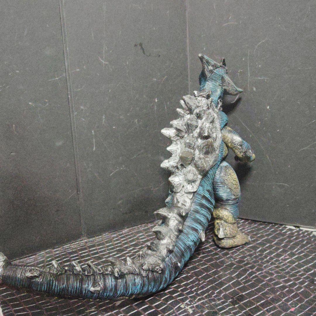 シャーク尊様ウルトラ怪獣ソフビゴルメデ.ネオジオモス（3000fi.518tw）