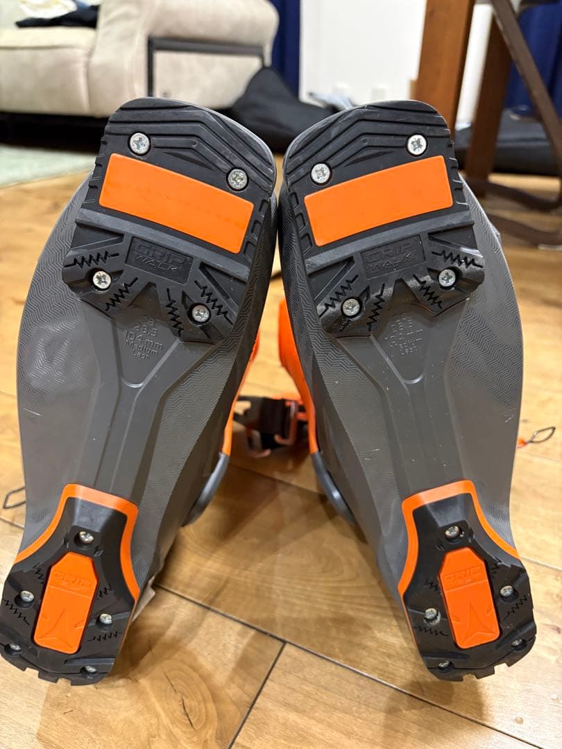 L*Y様 ATOMIC HAWX 120 PRIMEXTD 28/28.5