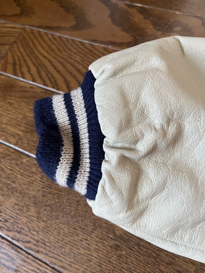 BOSS スタジャン 非売品