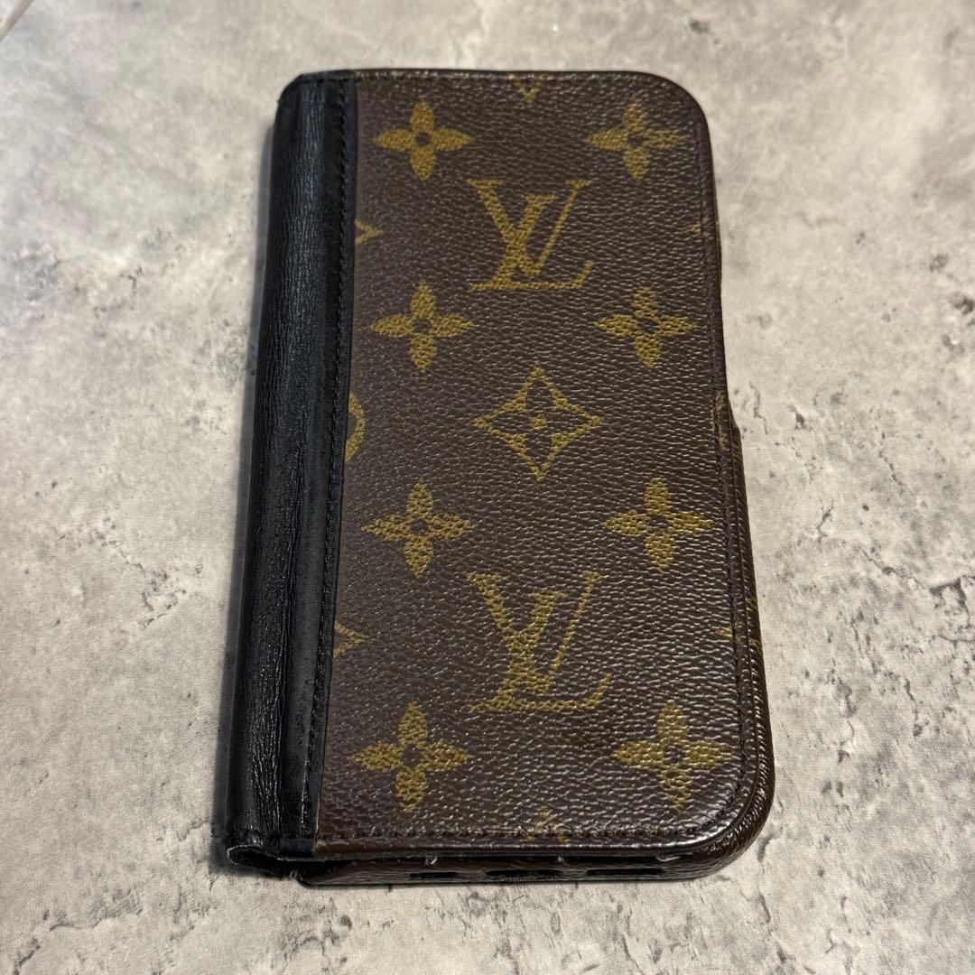 LOUIS VUITTON 手帳型ケース　iPhone14pro