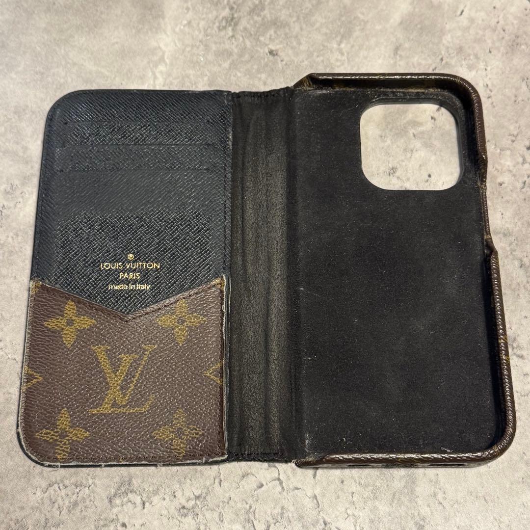 LOUIS VUITTON 手帳型ケース　iPhone14pro