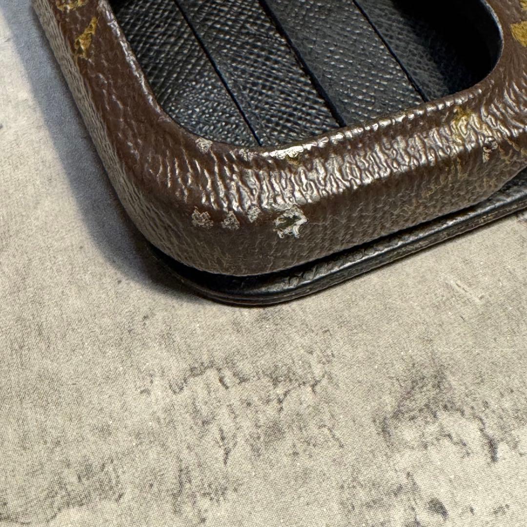 LOUIS VUITTON 手帳型ケース　iPhone14pro