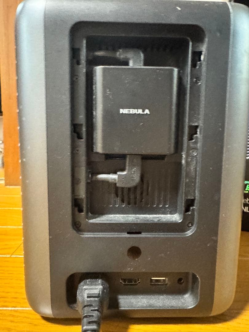 【ジャンク品】NEBULA Android TV プロジェクター 本体