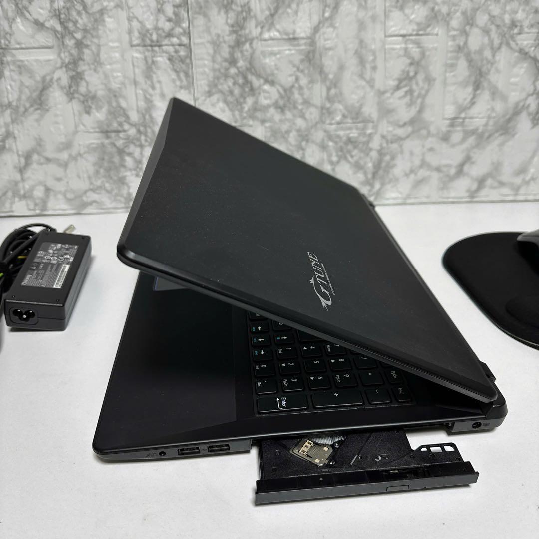 ブラックノートPC Windows 10 ACアダプター付き