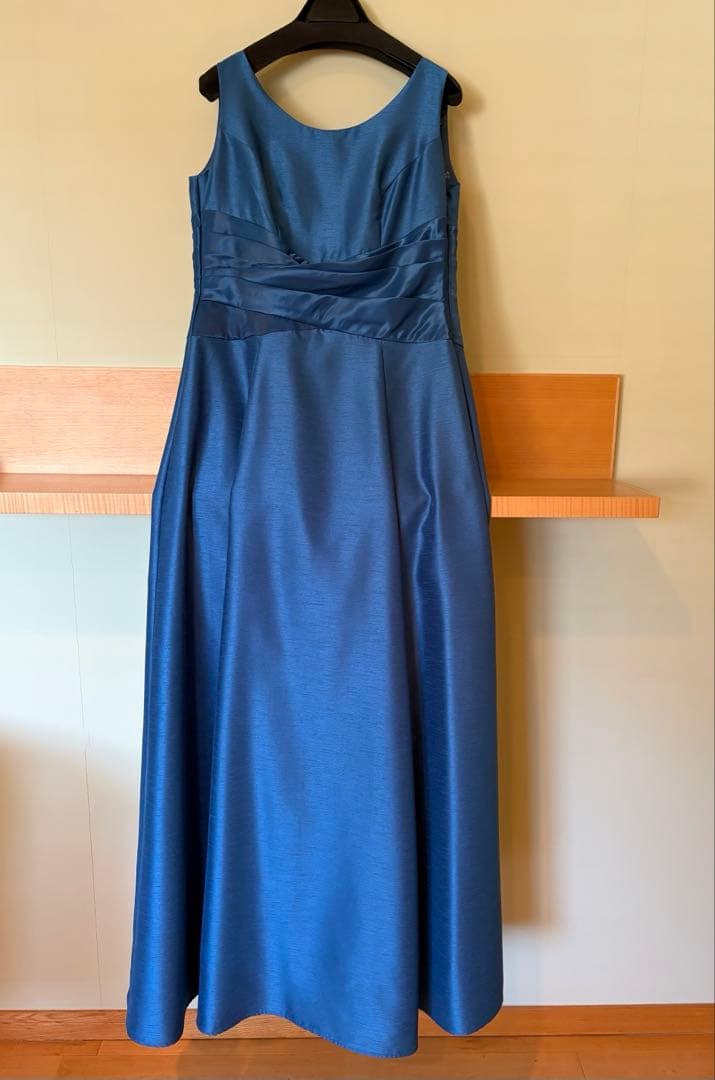 Aimer エメ ブルー シャンタンロングドレス