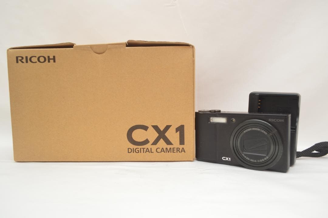 ✨希少箱付き美品✨ Ricoh CX1 ブラック 状態◎