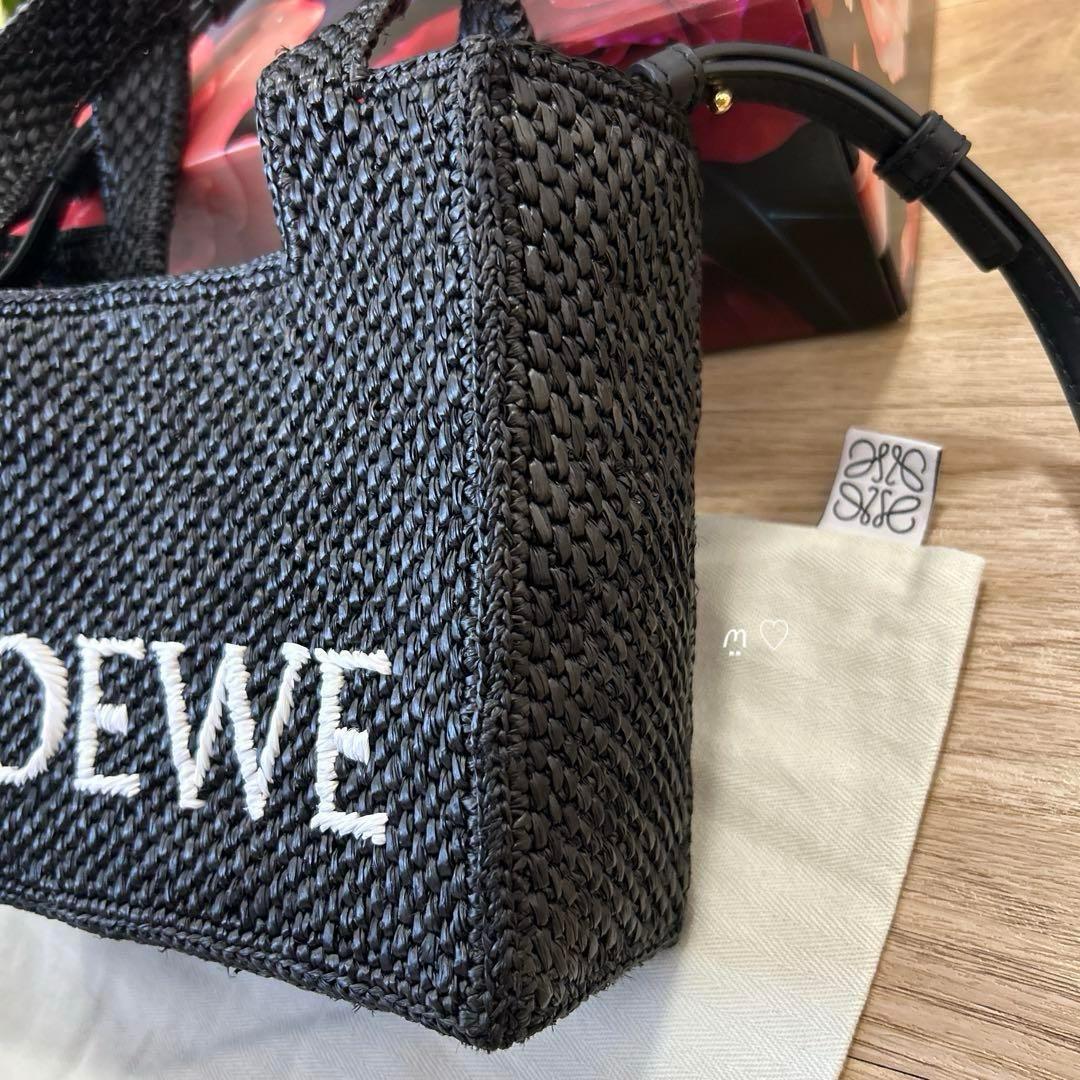 LOEWE　ロエベ　フォントトートミニ　カゴバッグ　斜めがけポシェット　ラフィア