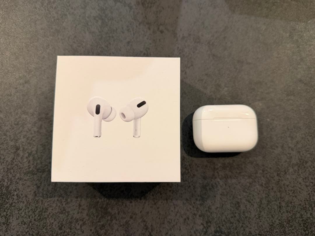 イヤホン AirPods Pro MWP22J/A