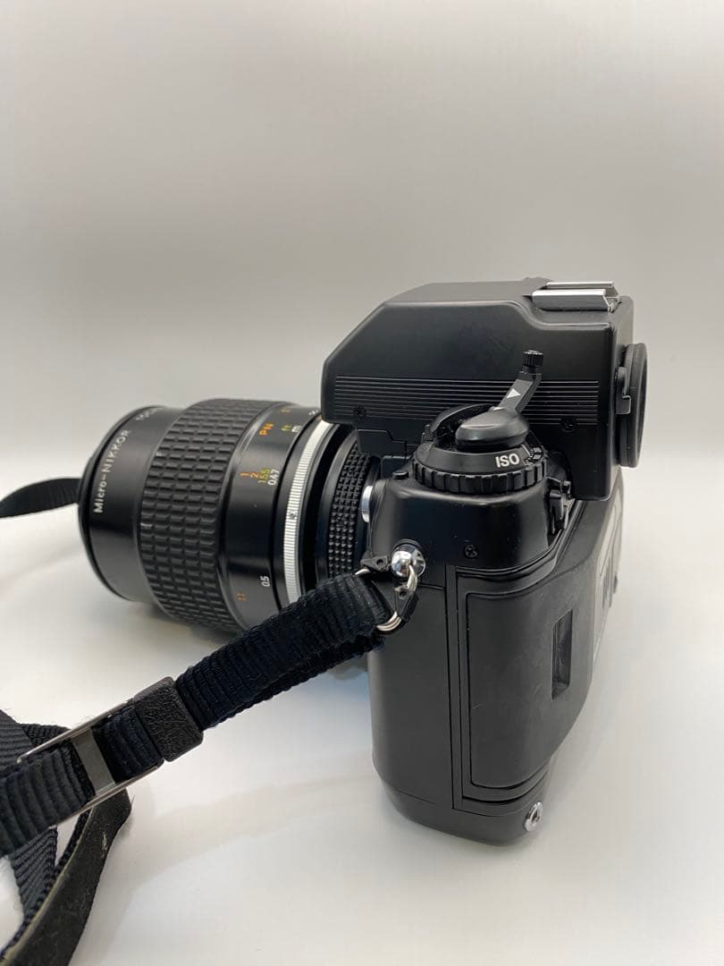 Nikon F4 フィルム一眼レフカメラ Nikkor 105mmレンズ付き