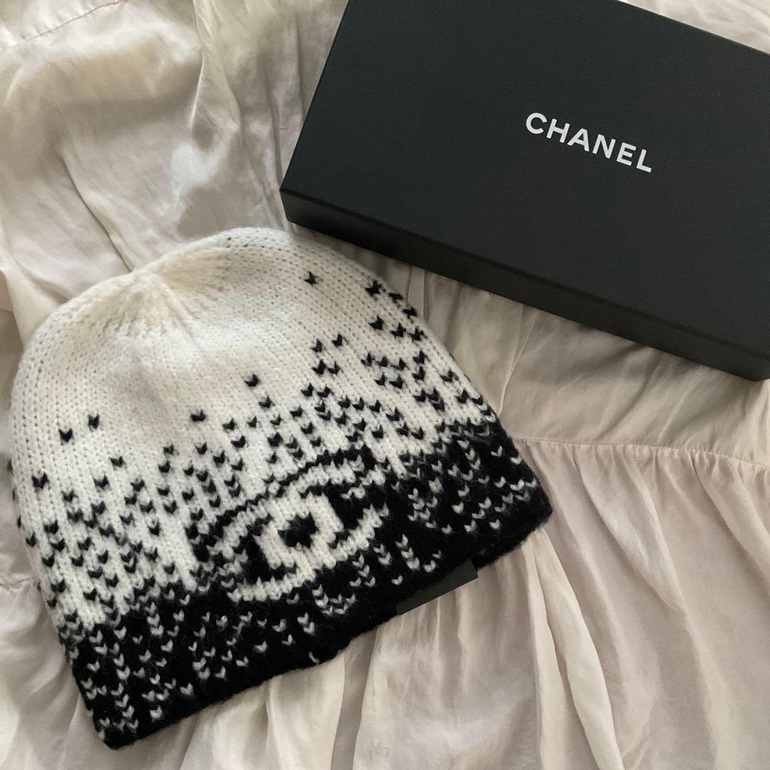 CHANELノベルティ　ニット帽