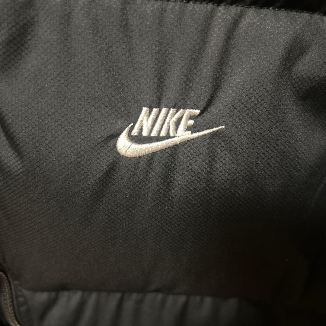298【美品】NIKE ナイキ　ダウンベスト　刺繍ロゴ　肉厚　ブラック L