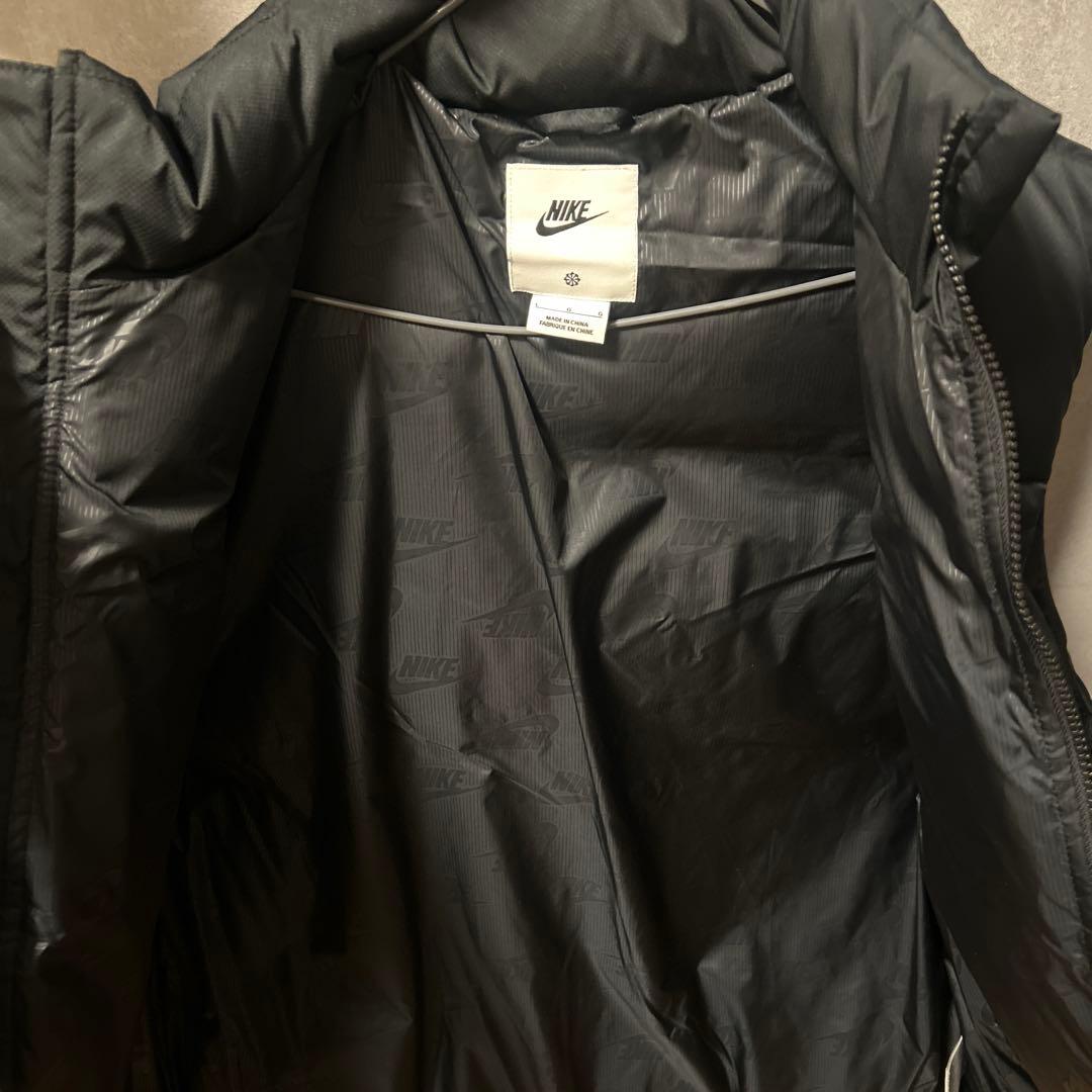 298【美品】NIKE ナイキ　ダウンベスト　刺繍ロゴ　肉厚　ブラック L