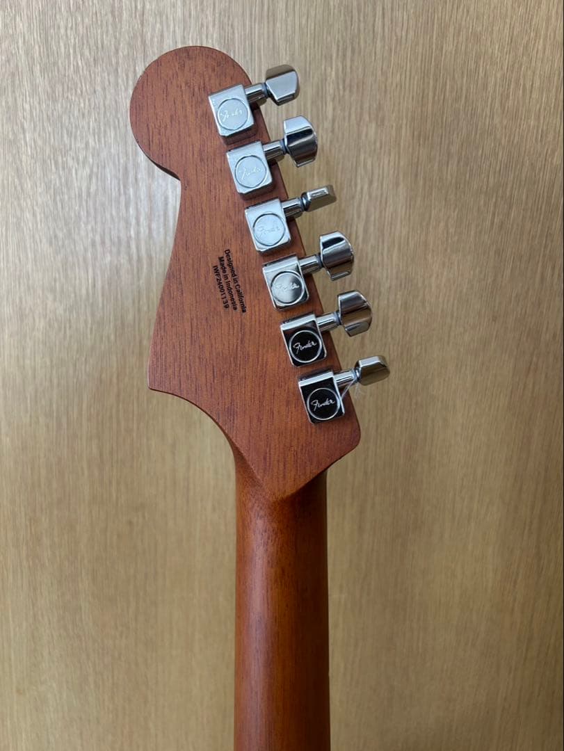 ★ アコースティックギターフェンダーFender Acoustasonic 美品