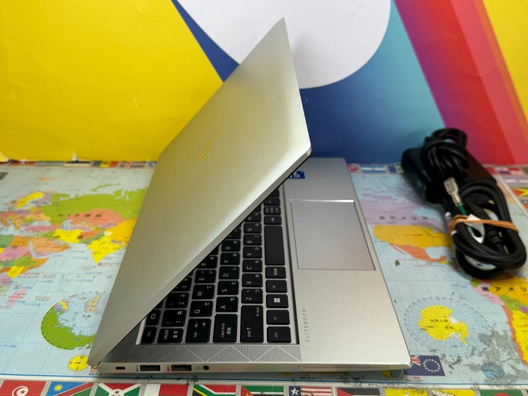 極美品 HP EliteBook 830 G8 i7 16GB 512GB 軽量