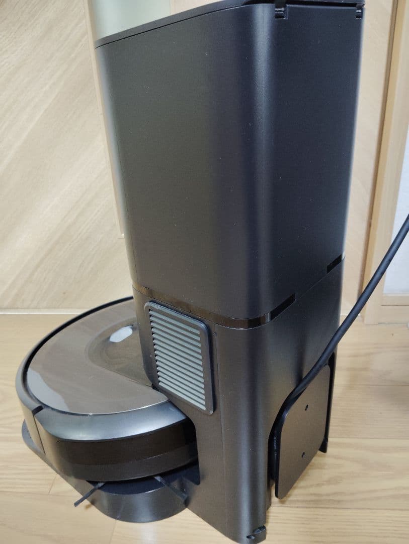 【美品・動作良好✨️】アイロボットルンバi7+ クリーンベース付き✨️