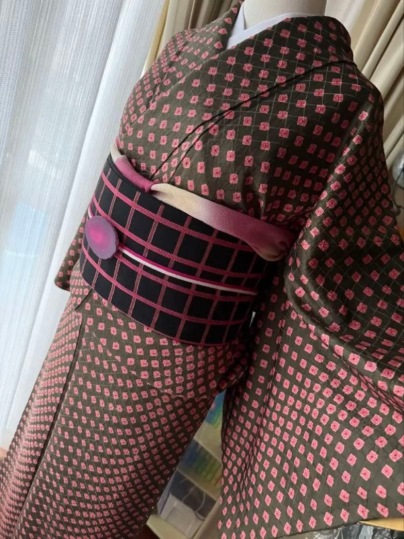 よし 正絹 小紋 着物 チョコブラウン×ピンク 総絞り 単品