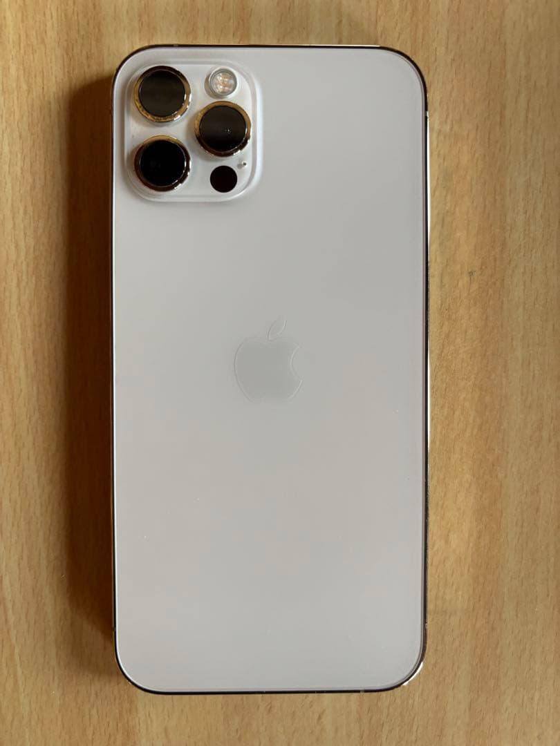 【美品】Apple iPhone12 Pro 256GB シルバー