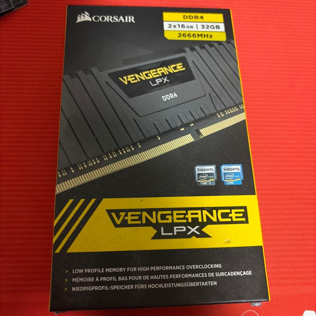 Corsair コルセア DDR4 32GB (16GB×2)2666MHz