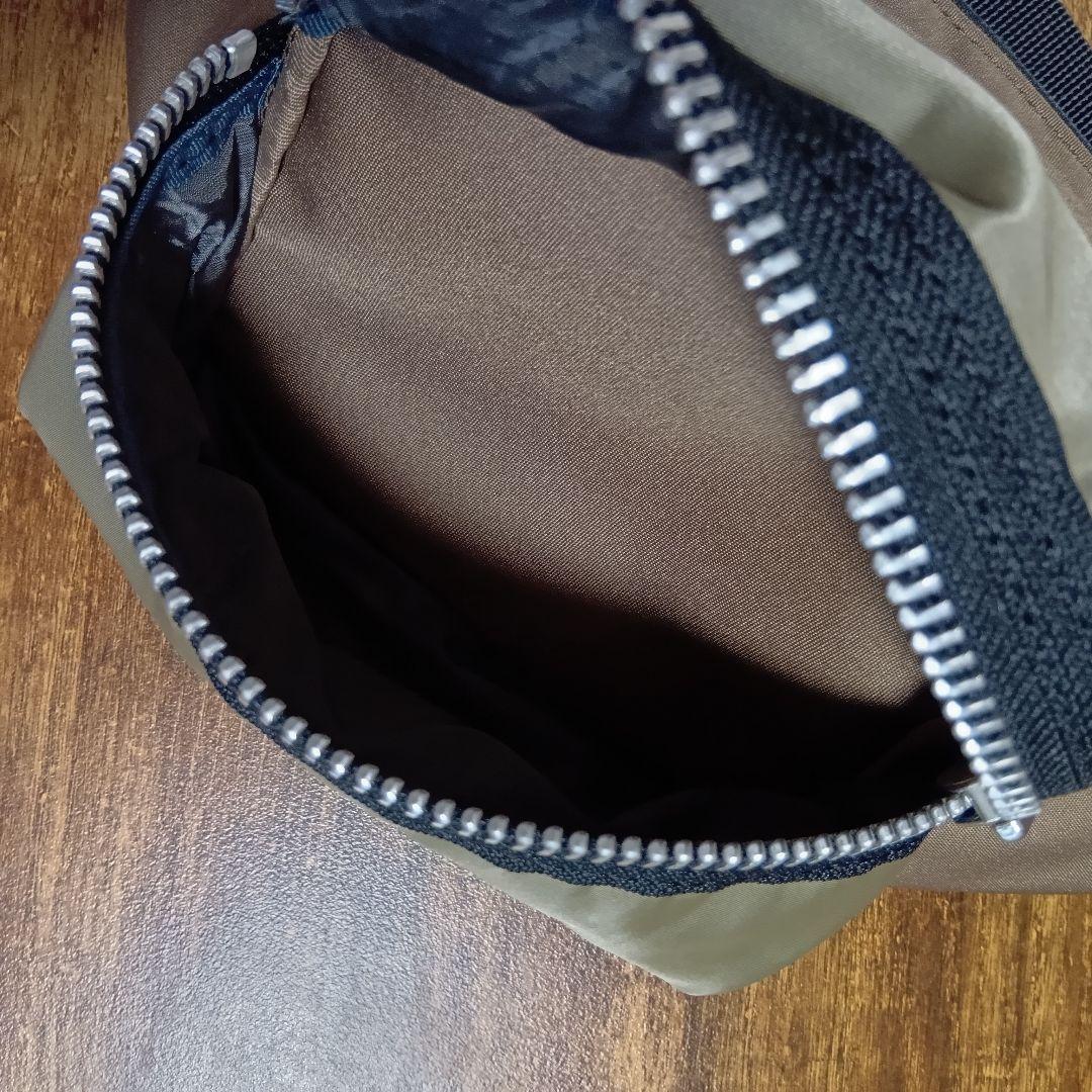 【最終価格・値引不可】sacai ウェストポーチ　ボディバッグ