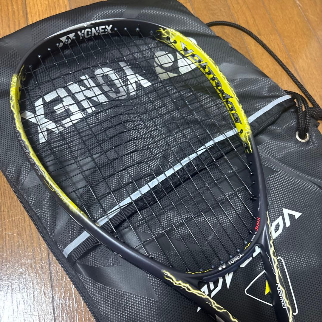 ヨネックス　ボルトレイジ(ラケット)、ソニケージ(シューズ)