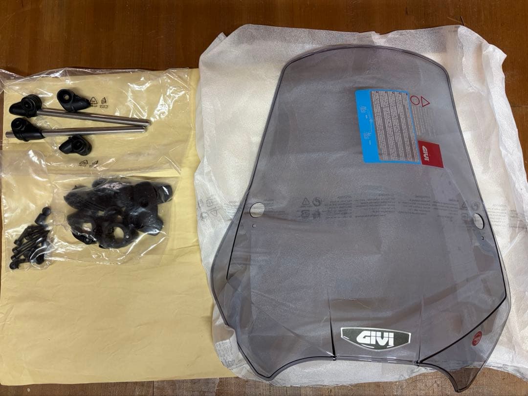 GIVI A660 バイク用スクリーン スモーク