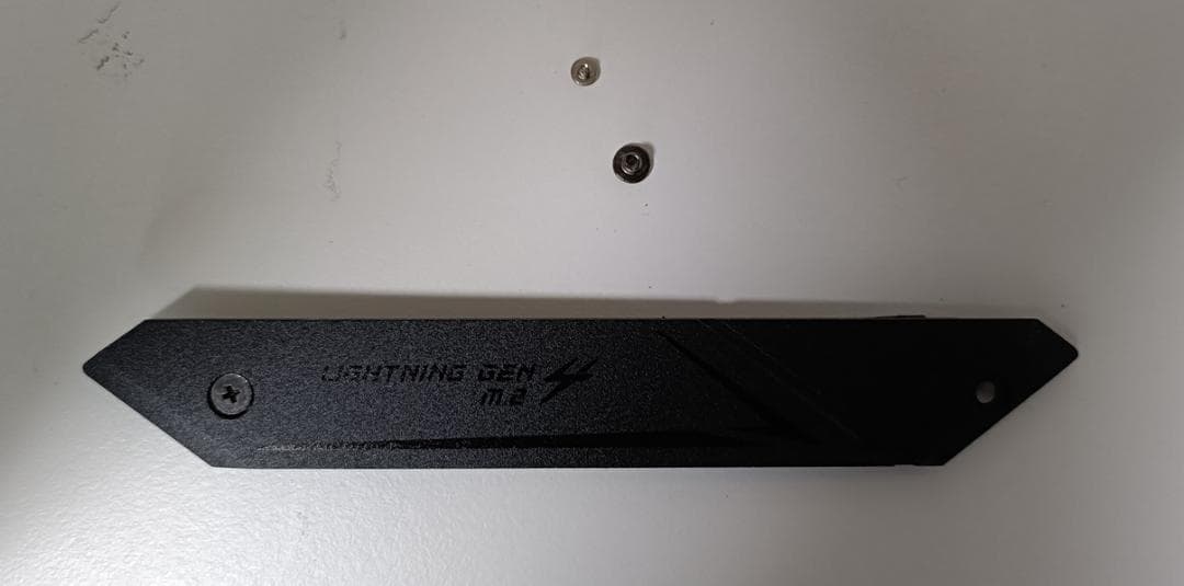 万*屋様 ゲーミングPC Ryzen 5 5600X, RTX 3060 Ti