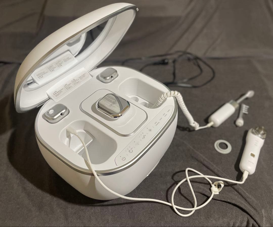 サキナ 美顔器 コアベル