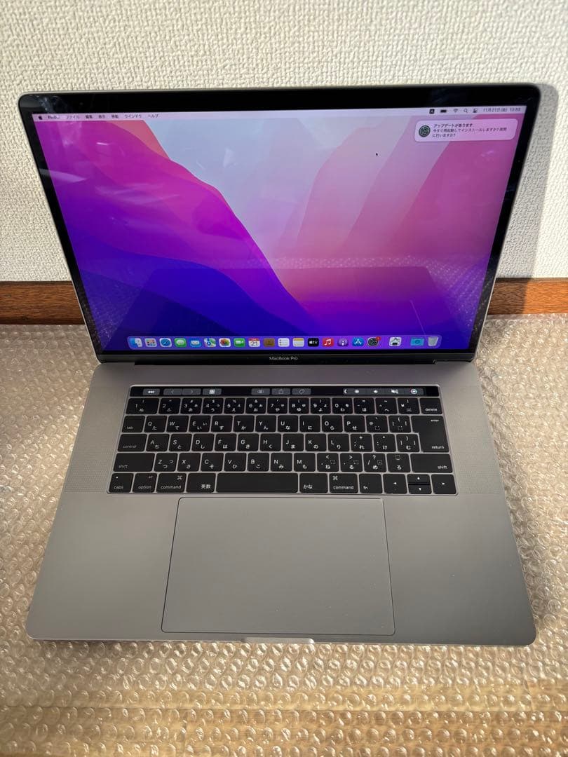 Macbook Pro 15インチ A1707 4ポート Touch Bar
