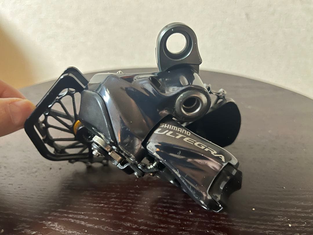 SHIMANO ULTEGRA リアディレイラー RD-6870 (34t可能)