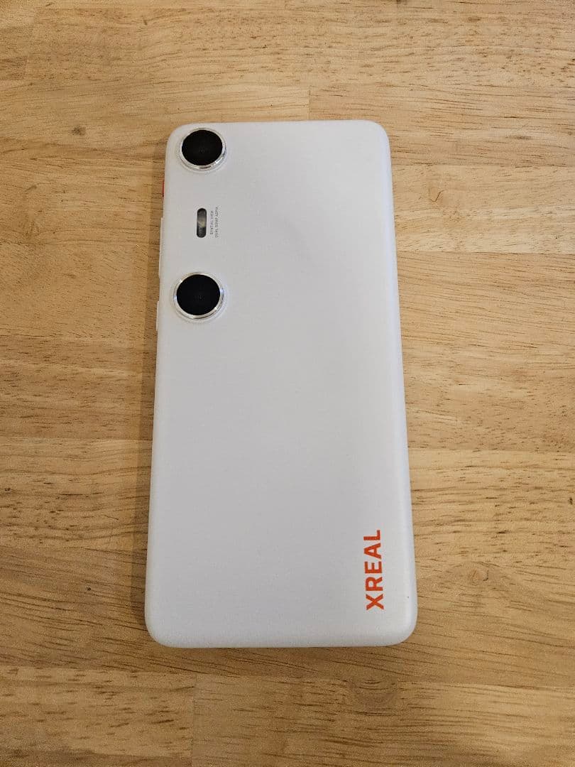 美品 XREAL Beam Pro (128GB/6GB)Wi-Fiモデル 本体