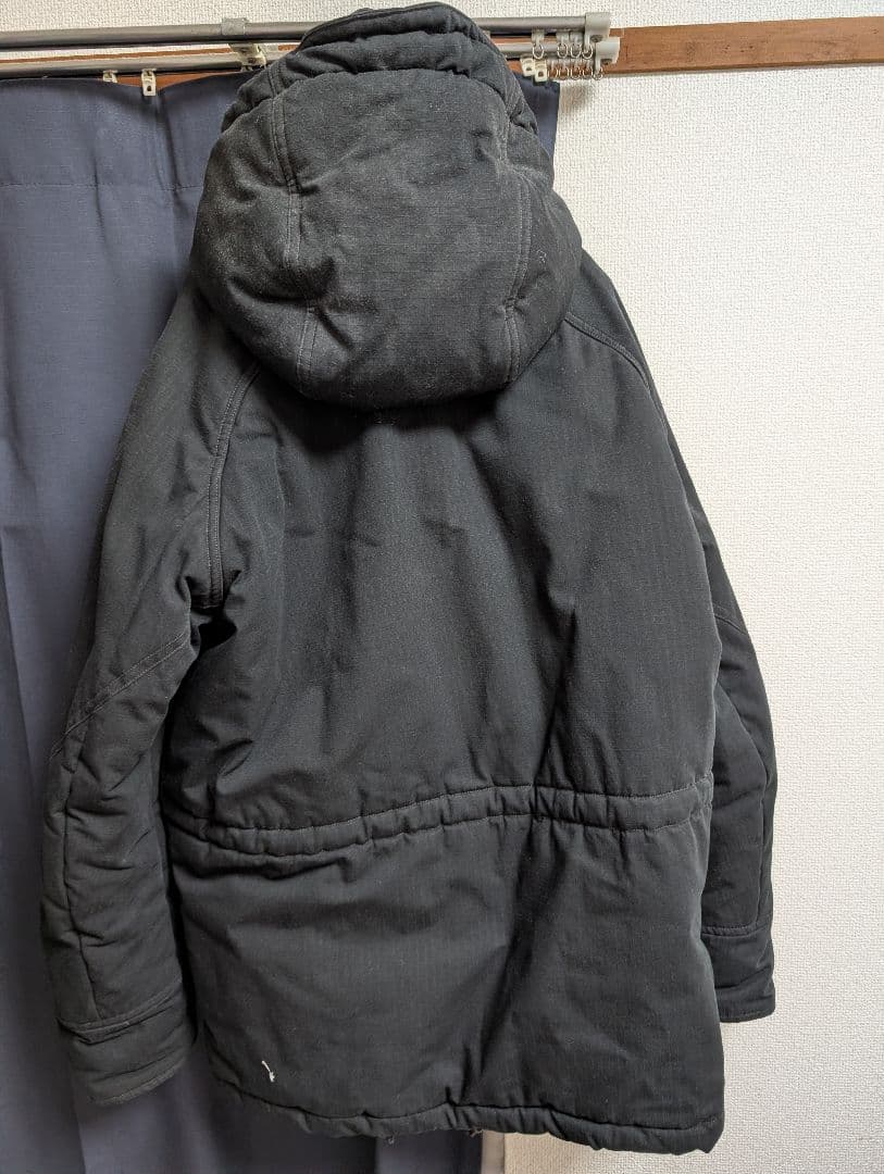 LOST CONTROL 中綿 ブラック