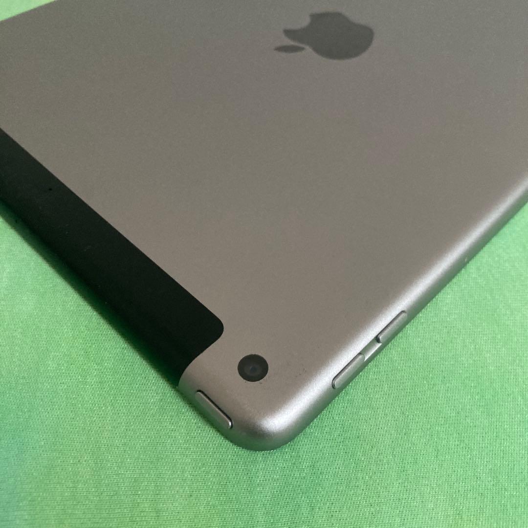 183【早い者勝ち】電池最良好☆iPad6 第6世代 128GB SIMフリー☆