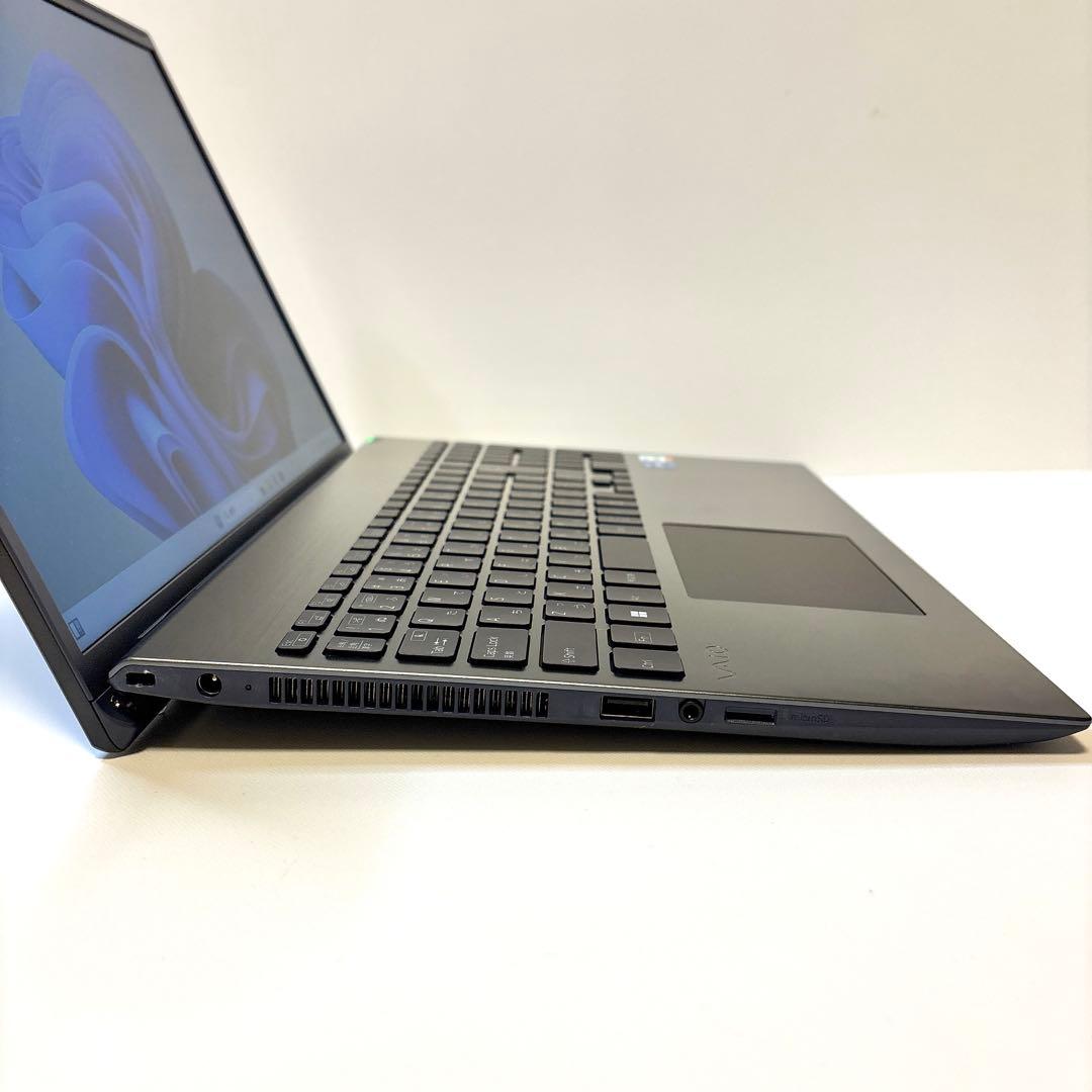 【美品】VAIO Pro第13世代 i5-1334U 16GB 16インチ！