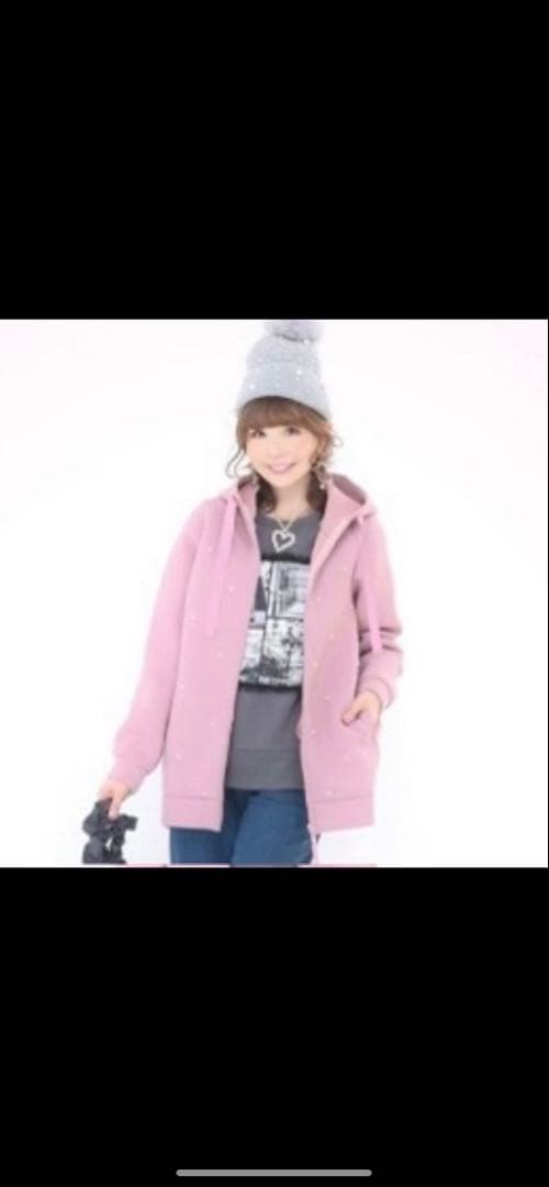 ももお2点まとめ♥️アンドラブ♥️パールビジューの華やかパーカーチュニック