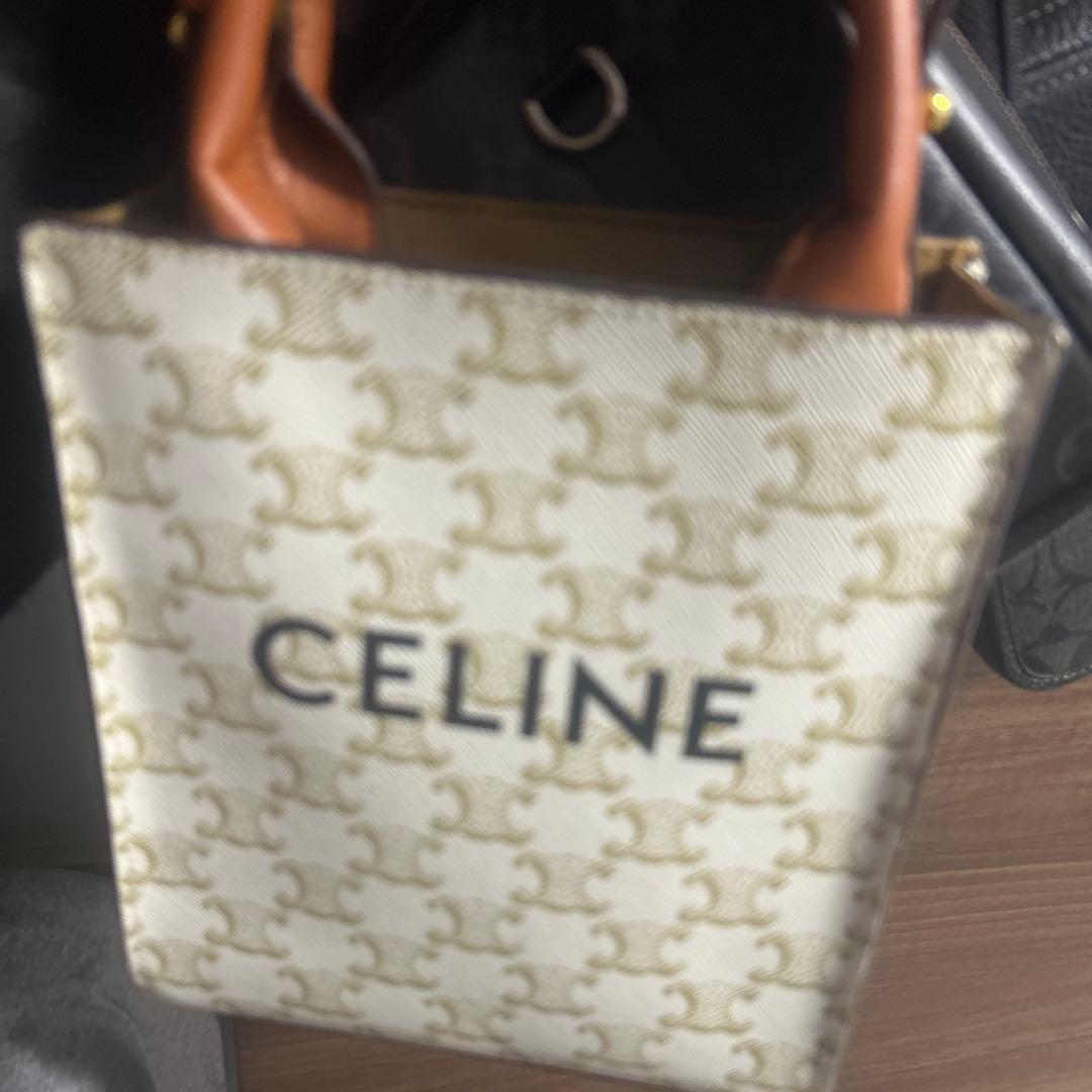 セリーヌショルダーバック