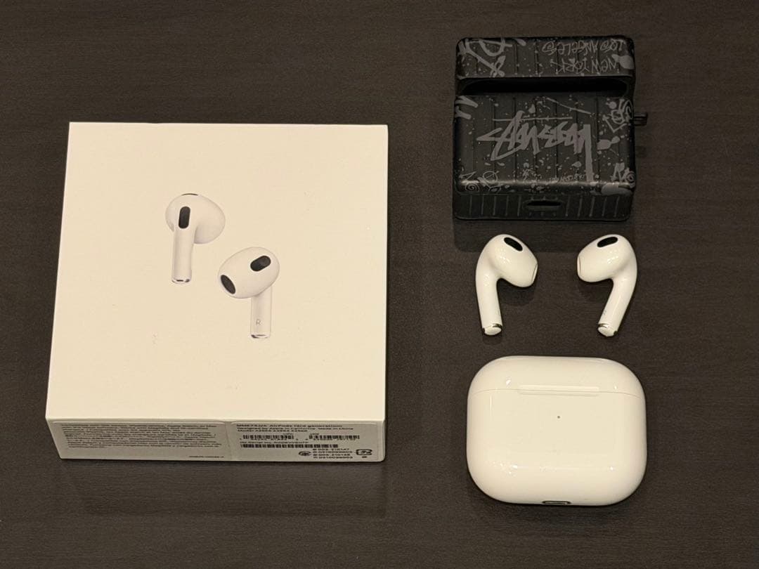 【kana】AirPods3 本体+Stussyケースおまけ