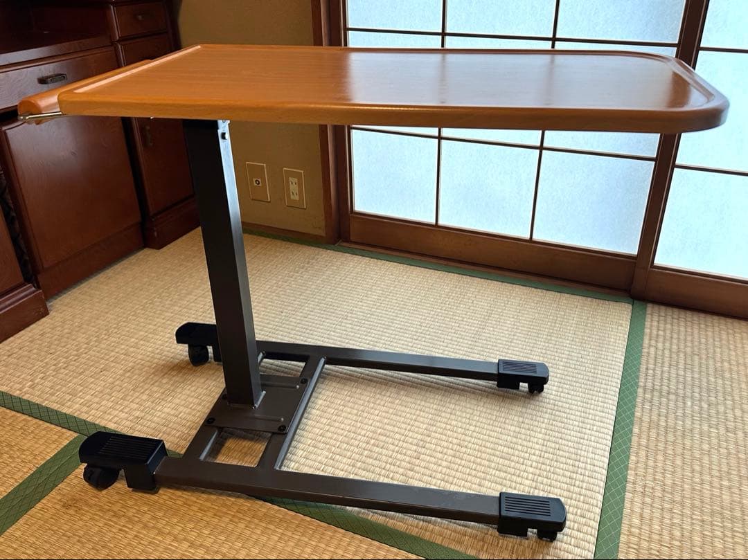 【ちーぼー】昇降式木製サイドテーブル キャスター付