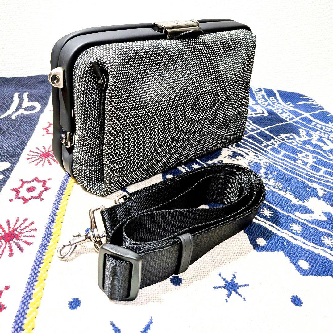 極美品　ARTPHERE アートフィアー　ダレス ショルダーバッグ ネイビー