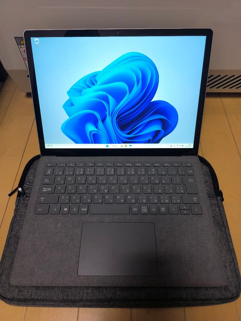 【ジャンク 直せる人向け】Surface laptop 4