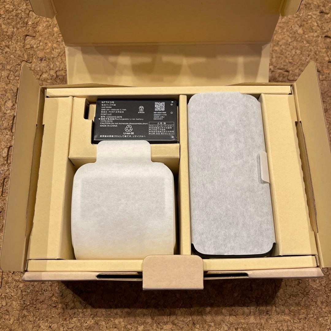 ドコモ らくらくホン F-41F 新品未使用