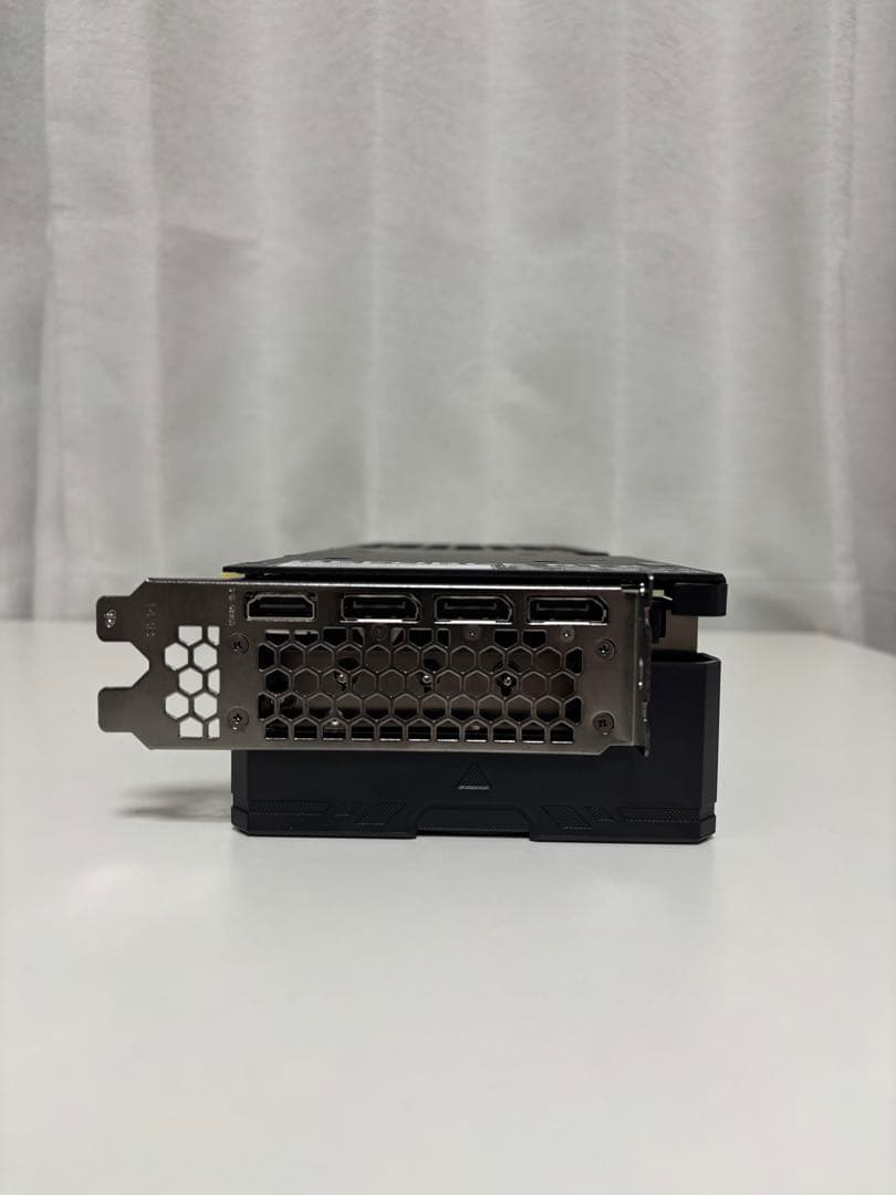 グラフィックボード・グラボ・ビデオカード GeForce RTX 4070 Ti 12GB