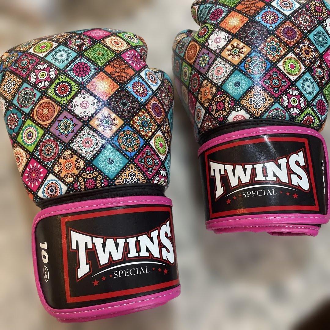 ★TWINS ボクシンググローブ 10oz 美品